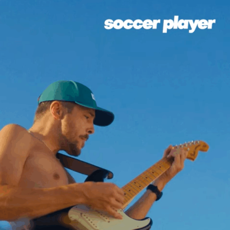 KAMARAD Soccer Player